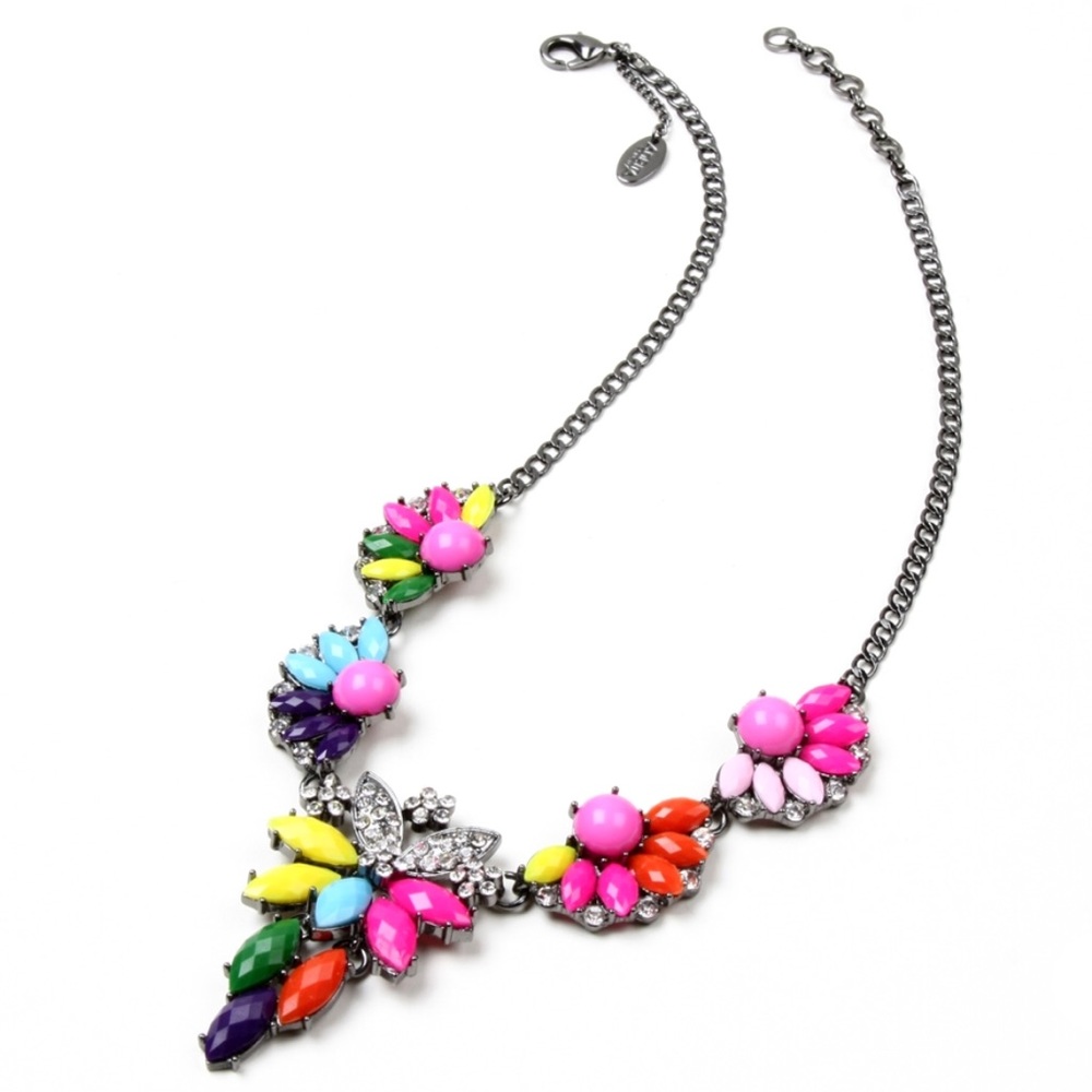 Amrita Singh NWT colorful statement necklace